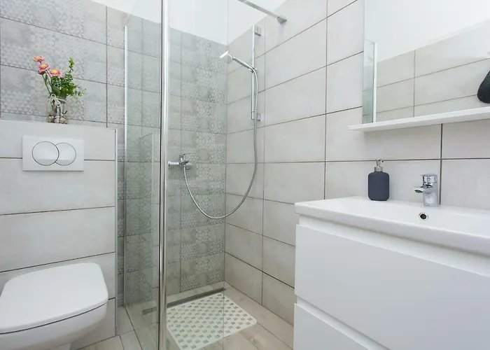 Pinery Apartman *