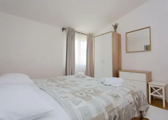 Apartamento Pinery Makarska